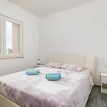 2 Bedroom Gorgeous In *